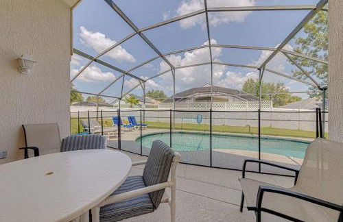 545 -Beautiful 4 Bed Home with Sparkling Pool and Games Room - Foto 56