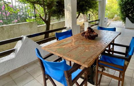 ILIOCHARI sea view apartments Oropos - Kalamos - Foto 56