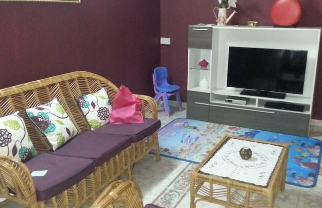 Sunset Beach Apartment - Photo 4