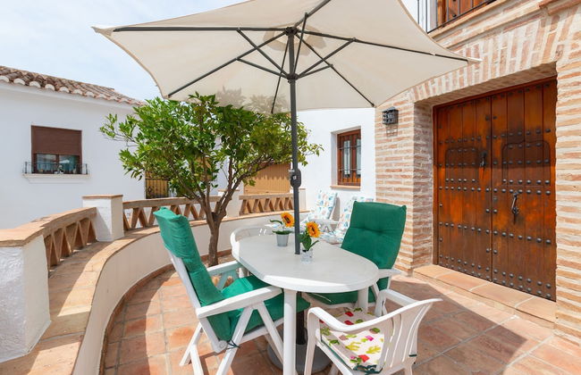 El Porton in El Borge - Foto 3