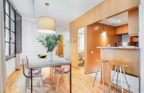 Aspasios Plaza Real Apartments - Foto 8