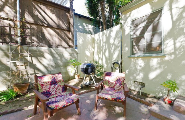 Hollywood Hills Canyon Breezes - Photo 29