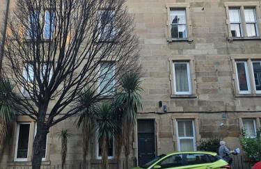 Comfy Semi-Central Stay near Entertainment Park - Foto 6