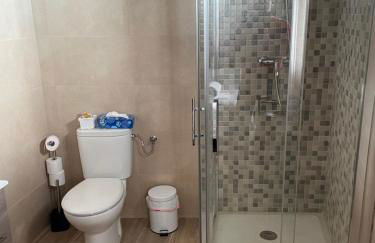 Apartamento nuevo con piscina en el centro "Doña Paca-Ronda" - Photo 37