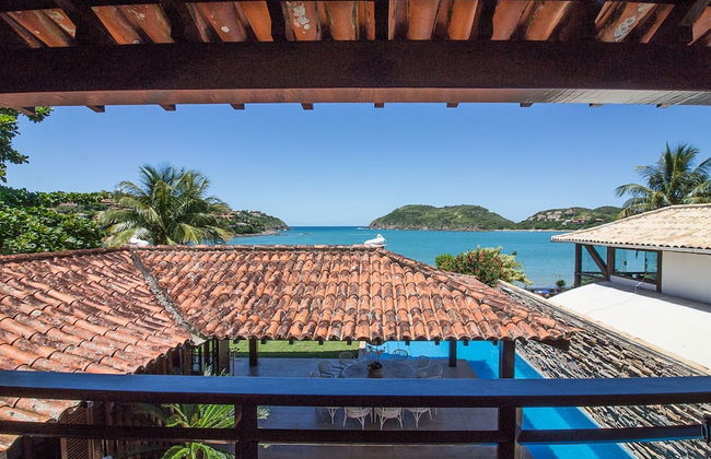 Casa com Cinco Quartos Pé na Areia - Foto 45