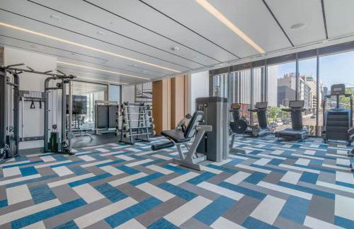 Modern Hollywood Home Sunset View & Free Parking - 10mins to Universal Studios - Foto 44