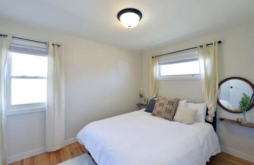 Modern North Fargo Home near the Fargodome - Foto 26