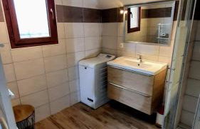 Le Pré Fleuri à Guillestre - Appartements neufs classés Meublés de Tourisme 3 étoiles- Climatisés- Parking privatif - Foto 9