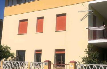 Under the Lemon Tree - Foto 18