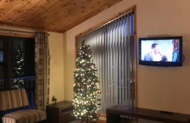 Beechtree Chalet - Photo 13