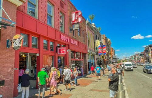 Broadway Penthouse Above Live Music & Bars - Foto 30