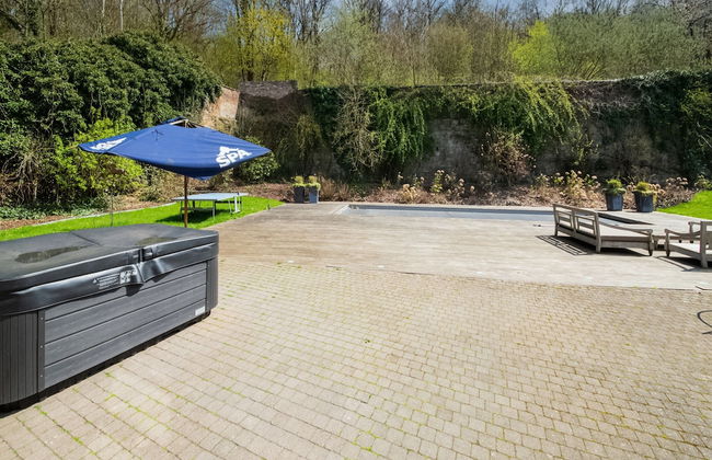 Welcoming Holiday Home in Dison With Private Pool - Foto 28