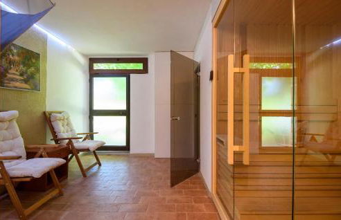 Gorgeous Apartment In Montemonaco - Foto 8