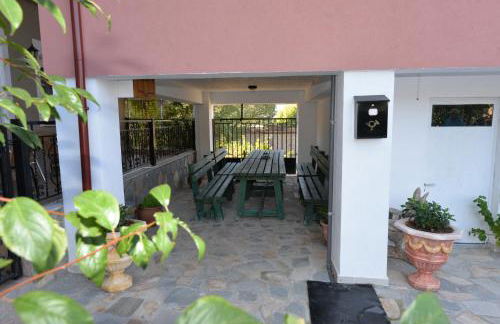 Studios Kostas & Despina - Photo 10