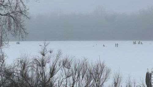 Lakefront Fishing With Hot Tub and Kayaks - Foto 4