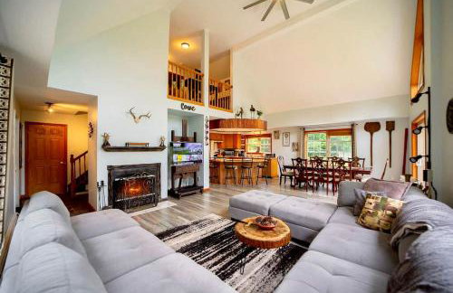 Incredible New York Cabin with a Spa and Movie Theater - Foto 60