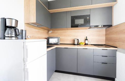 MD-4 Dodendorfer 88 - Nähe Uni Klinik - 2 Schlafzimmer - Smart TV - Schlafsofa -Voll ausgestattet - Foto 12