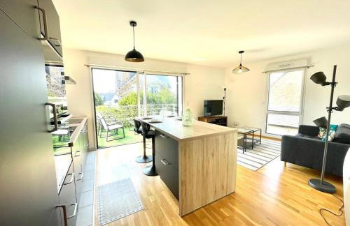 Joli appartement avec balcon au pieds des commences et des plages - Foto 2