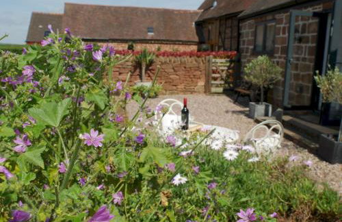 Beautiful Views Historic 16th Cent Barn Conversion - Pass the Keys - Foto 53