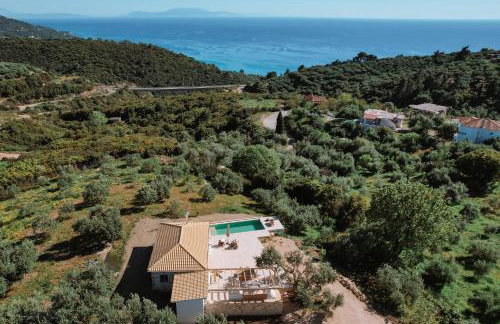 Villa Nevas Private Stone House with Pool and Seaview PARGA - Foto 3