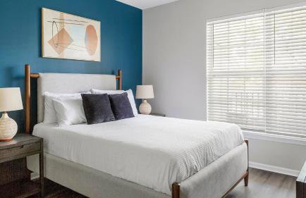 Landing Modern 2BD Pool Clubhouse - Foto 16