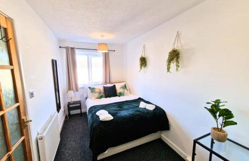 Spacious & comfy Home- very close to NEC Birmingham ,HS2 & Airport- Perfect for contractors & groups- free parking & Fast WiFi - Foto 2