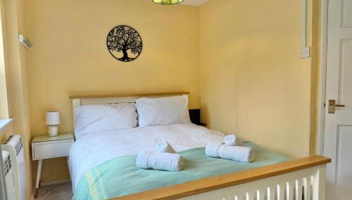 One bed Character Cottage with Parking and Garden - Foto 3