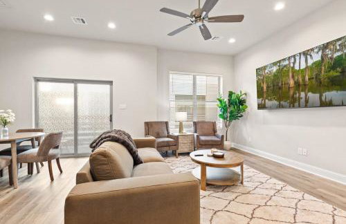 NEW Willow House KING Garage Sports Complex - Foto 27