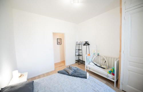 Aux portes de Lyon Tout confort emplacement idéale Netflix - Foto 11