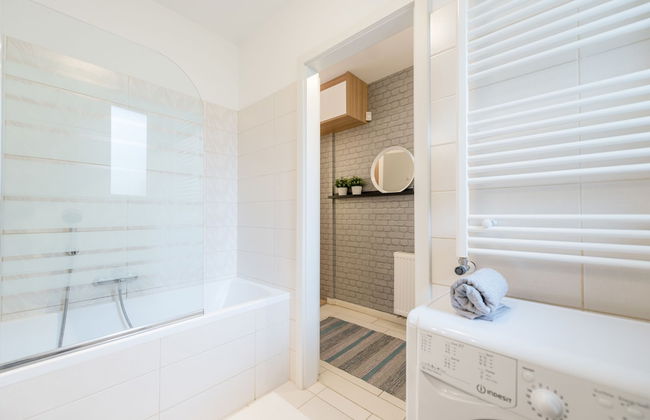 Venus Apartments - King Street II - Photo 13