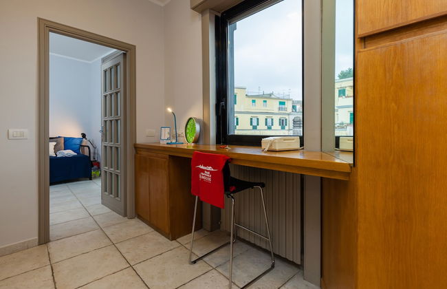 Bright Rooftop by Napoliapartments - Foto 19