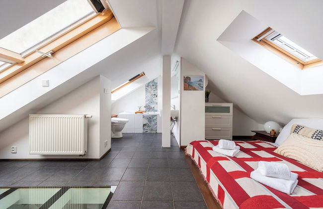 Charming Prague Apartment in Vršovice With Roof Terrace - Foto 6