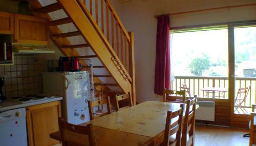 Duplex T4 calme avec parking, animaux acceptés à Samoëns - FR-1-629-133 - Foto 2