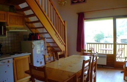 Duplex T4 calme avec parking, animaux acceptés à Samoëns - FR-1-629-133 - Foto 2