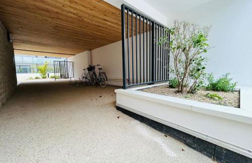 L'Hermine terrasse et parking, 500 plage - Foto 12