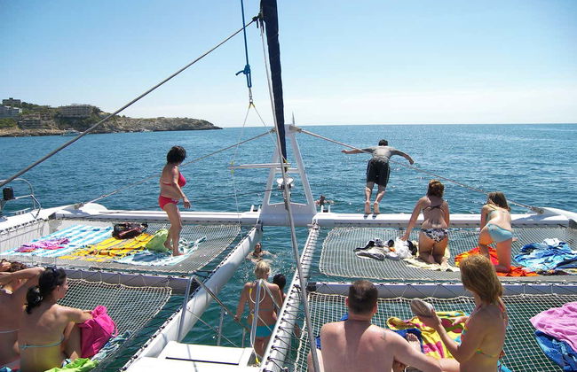 Paseo de medio día en catamarán por Cambrils - Foto 7