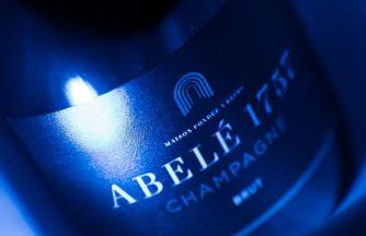 Premium suite with jacuzzi - Photo 27