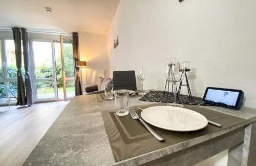 Wohlfühl-Apartment mit kostenfreier Tiefgarage, WiFi & Terrasse - Photo 14