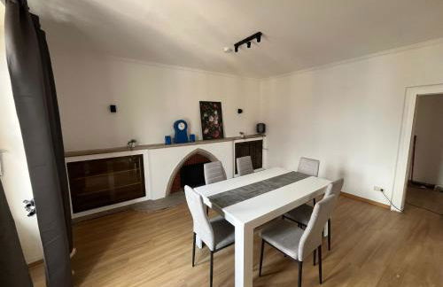 Sechs Zimmer Wohnung in Sankt Ingbert - Foto 2