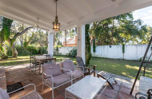 Villa Familiar con Piscina - Photo 23