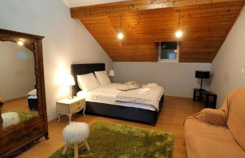 Apartments & Rooms Latin - Photo 15