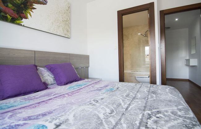 EnjoyGranada LUJO Piscina y Parking - Foto 4