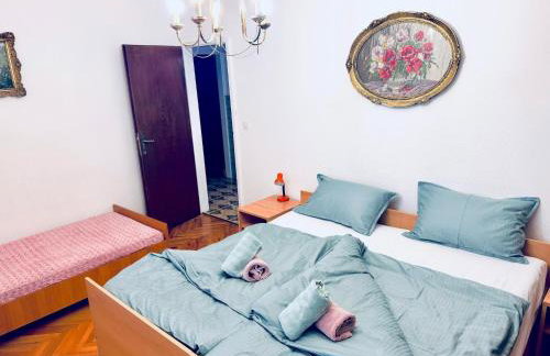 Spacious Stone Villa with Sea Views - Foto 20