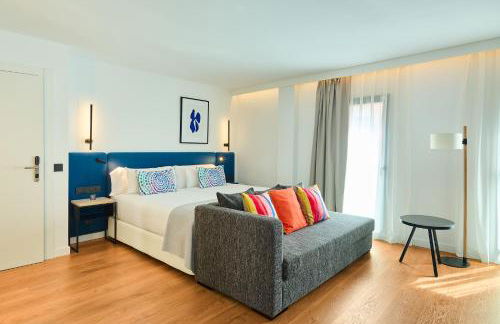 Apartamentos Luna Suites Granada - Foto 53