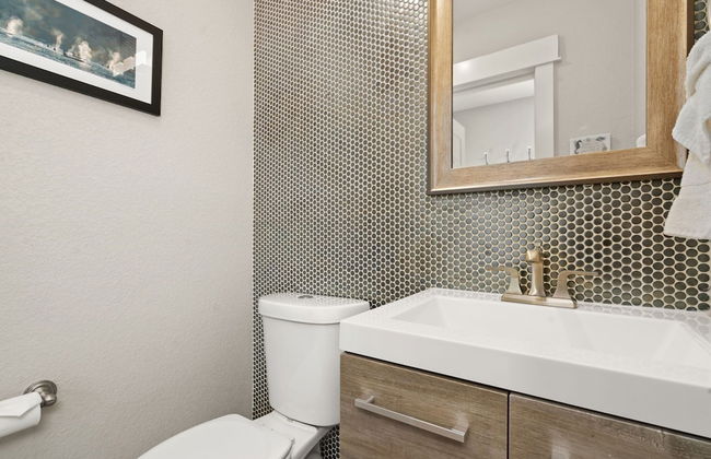 CSU Hideaway King Bd, Backyard Oasis, EV Charger - Foto 13