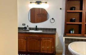 Bliss of Burdett on the Seneca Wine Trail w Hottub and Barbecue - Foto 40