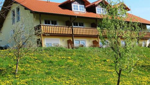 Wohnung in Rotthalmunster mit Garten - Foto 2