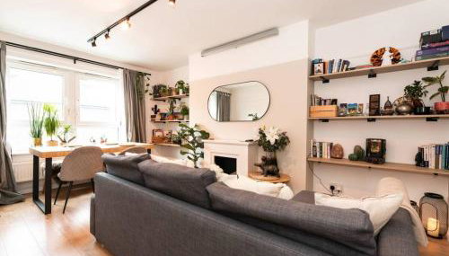 Stylish 2-Bed Flat in Woolwich, Central London - Foto 1