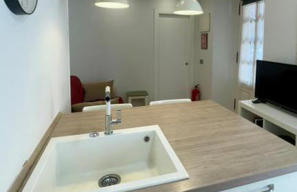 TERRAZA PRIVADA CON VISTAS AL PUERTO DEPORTIVO - Cimadevilla - Foto 10