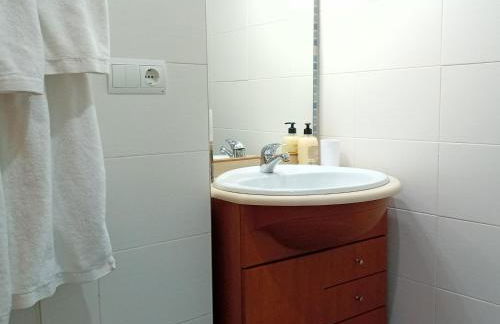 El estudio de las mariposas,sofa cama , cocina y baño - Photo 23